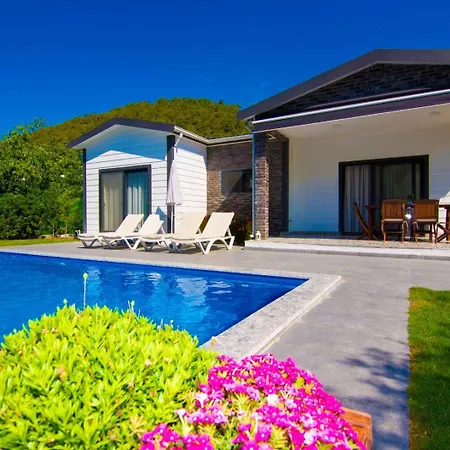 Vılla Karata's 2 Villa